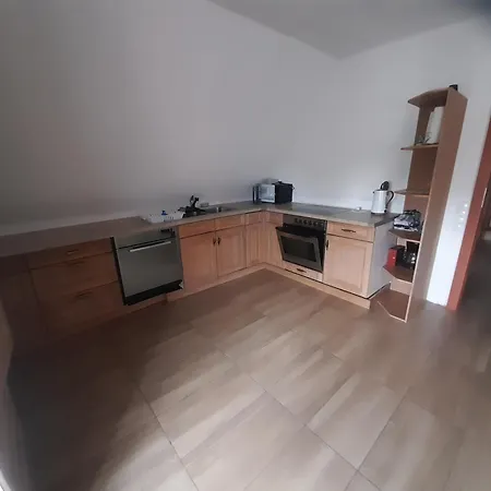Montirazimmer Km *