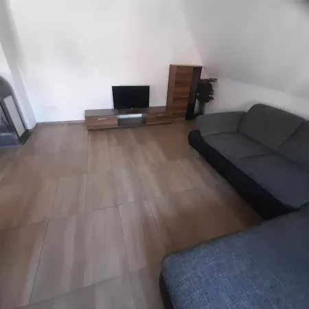 Appartement Montirazimmer Km *